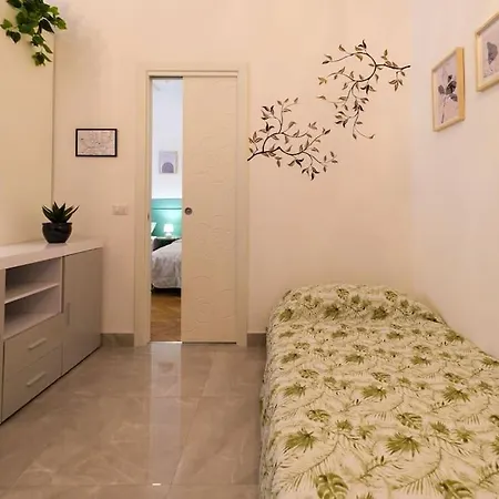 Cozy Double Flat Милан