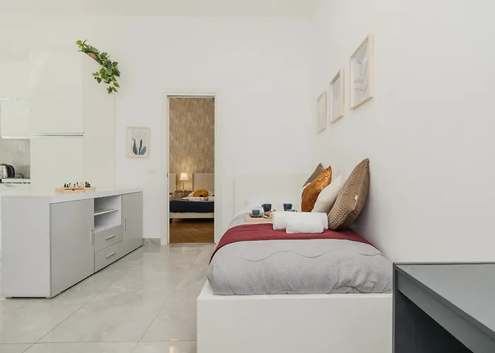 Modern&elegant Double Flat - 15 Min Duomo Apartment
